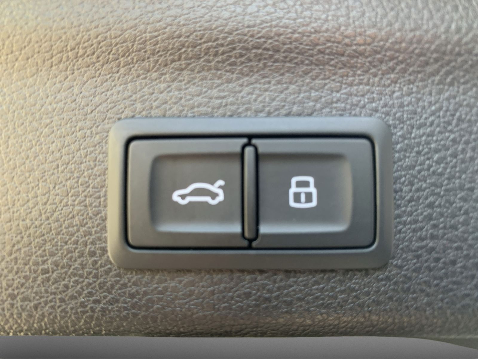 Q3 35 TDI ADVANCED LED+360°+AHK+VCP+SMARTPHONE INTERFACE