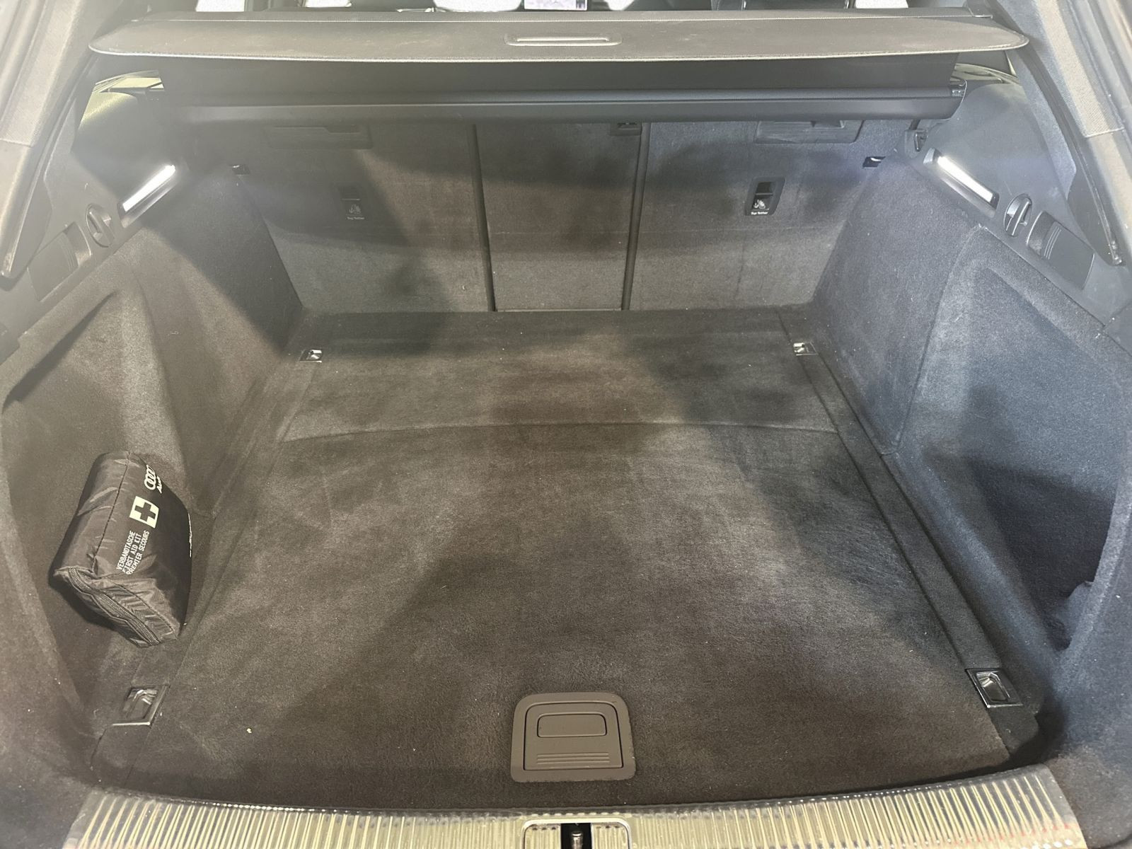 A4 Avant 45 TFSI QU S LINE LED+AHK+KAMERA+NAVI