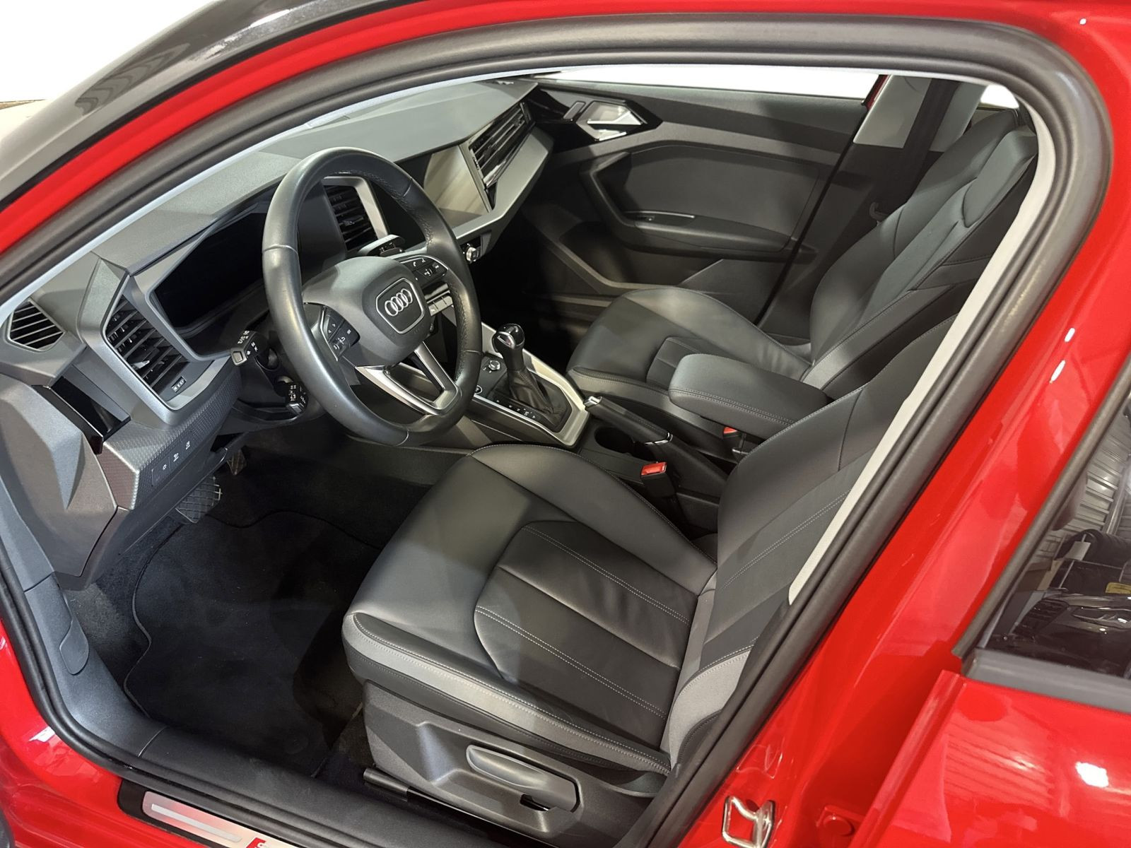 A1 Sportback 35 TFSI S LINE LED+OPTIK+VCP+NAVI+ALU
