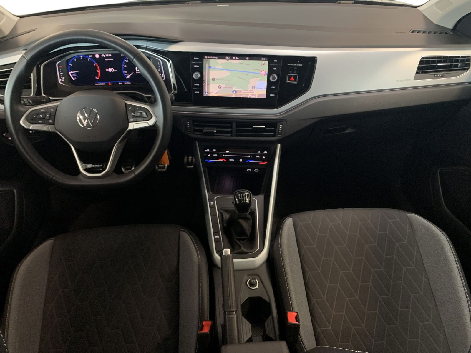 Taigo 1.0 TSI LIFE ENGERGY LED+KAMERA+DCP+PDC+ACC