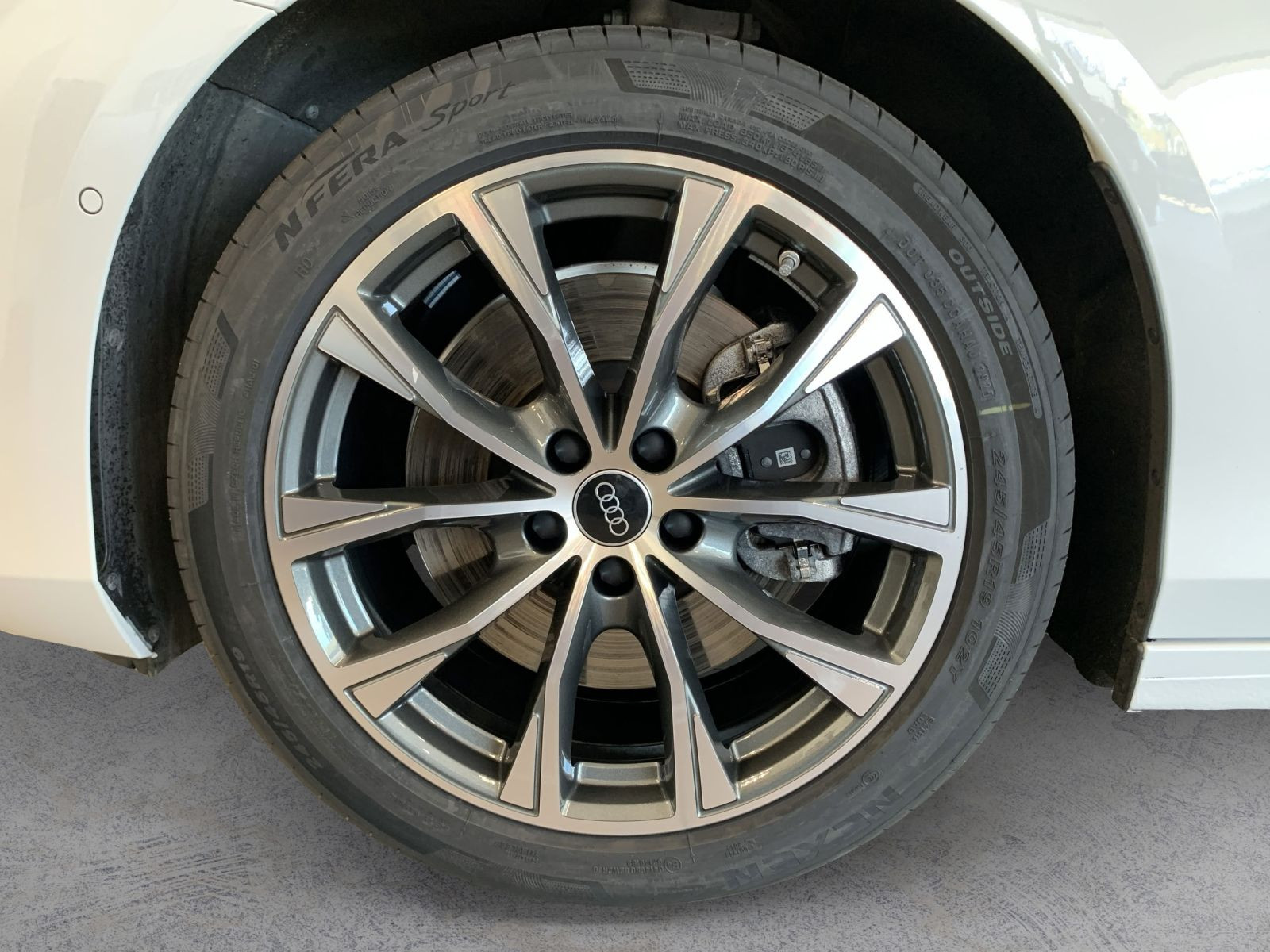 A6 Avant TDI quattro MATRIX LED+360° KAM+PANO+AHK