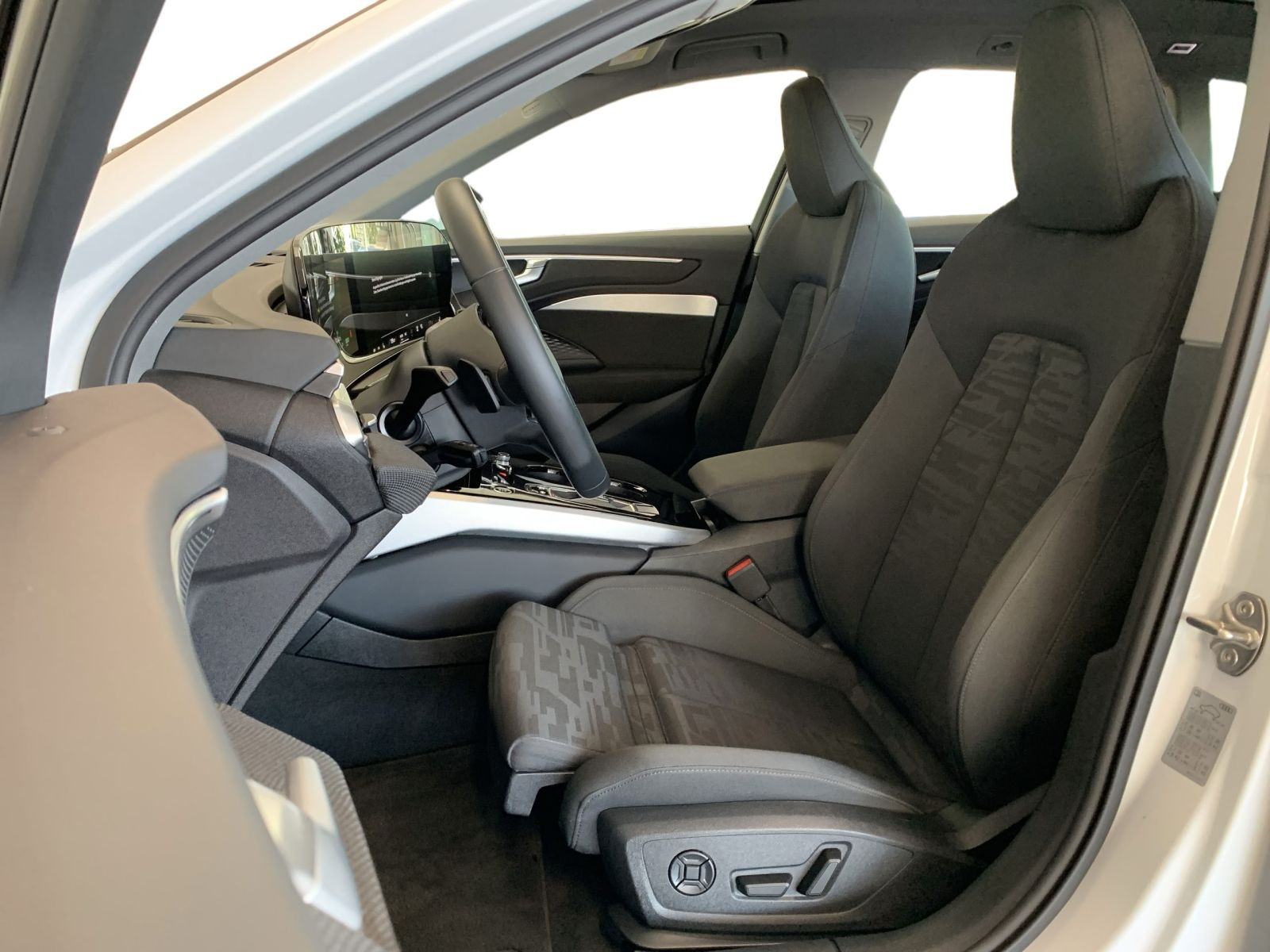 A6 Avant TDI quattro MATRIX LED+360° KAM+PANO+AHK