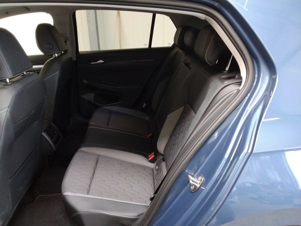 Golf VIII 1.5 TSI eHYBRID LIFE ENERGY LED+PANO+KAM+AHK