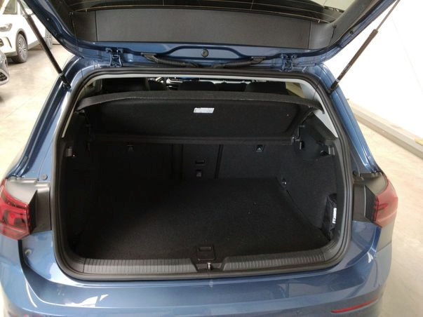 Golf VIII 1.5 TSI eHYBRID LIFE ENERGY LED+PANO+KAM+AHK