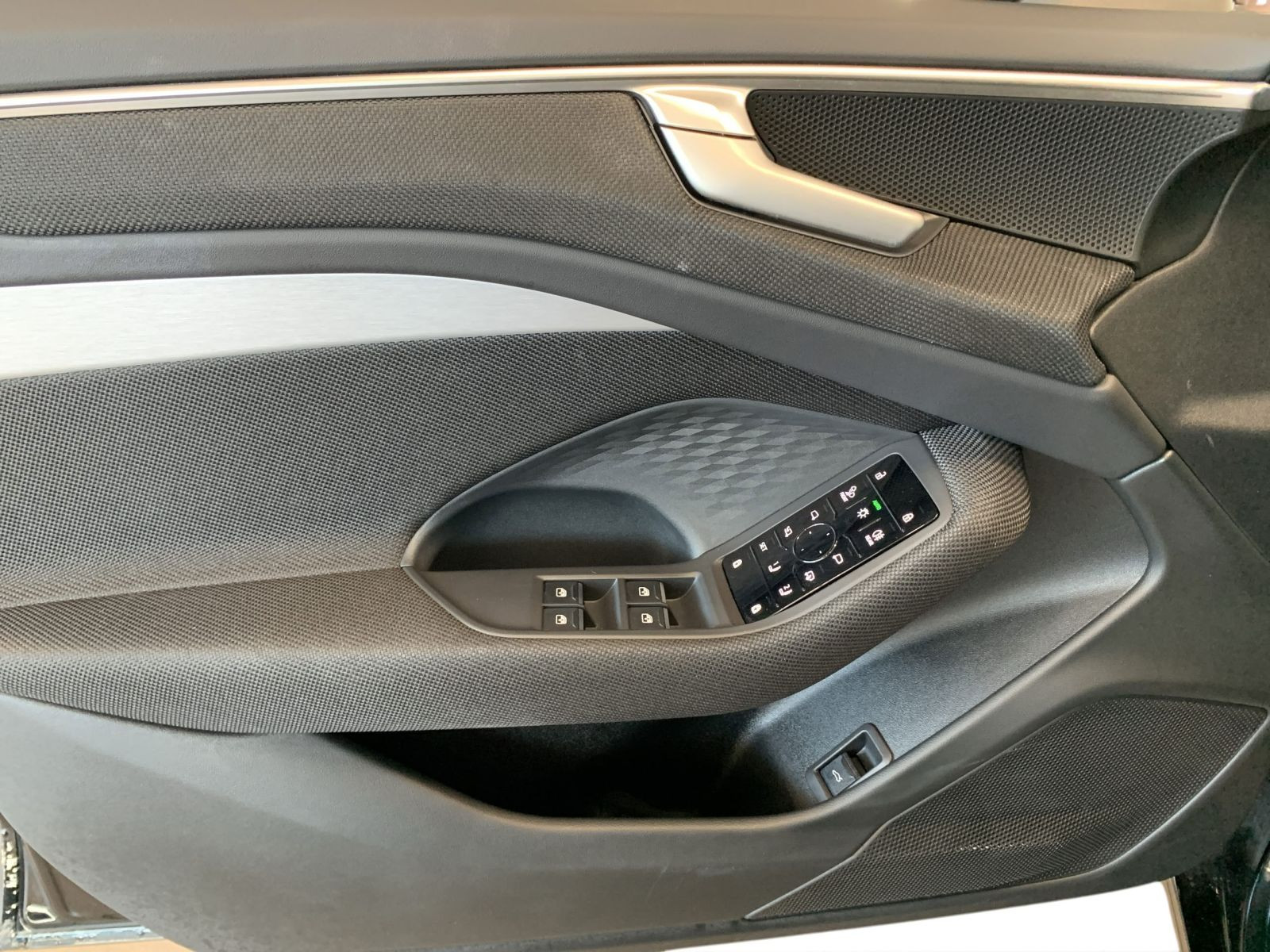 A6 Avant TDI QUATTRO MATRIX LED+PANO+360°KAM+AHK