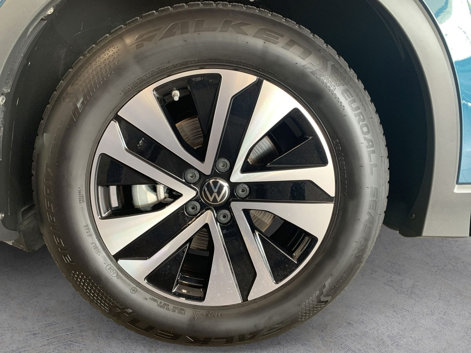 Tiguan 1.5 eTSI LIFE ENERGY DSG IQ LIGHT+360°+AHK