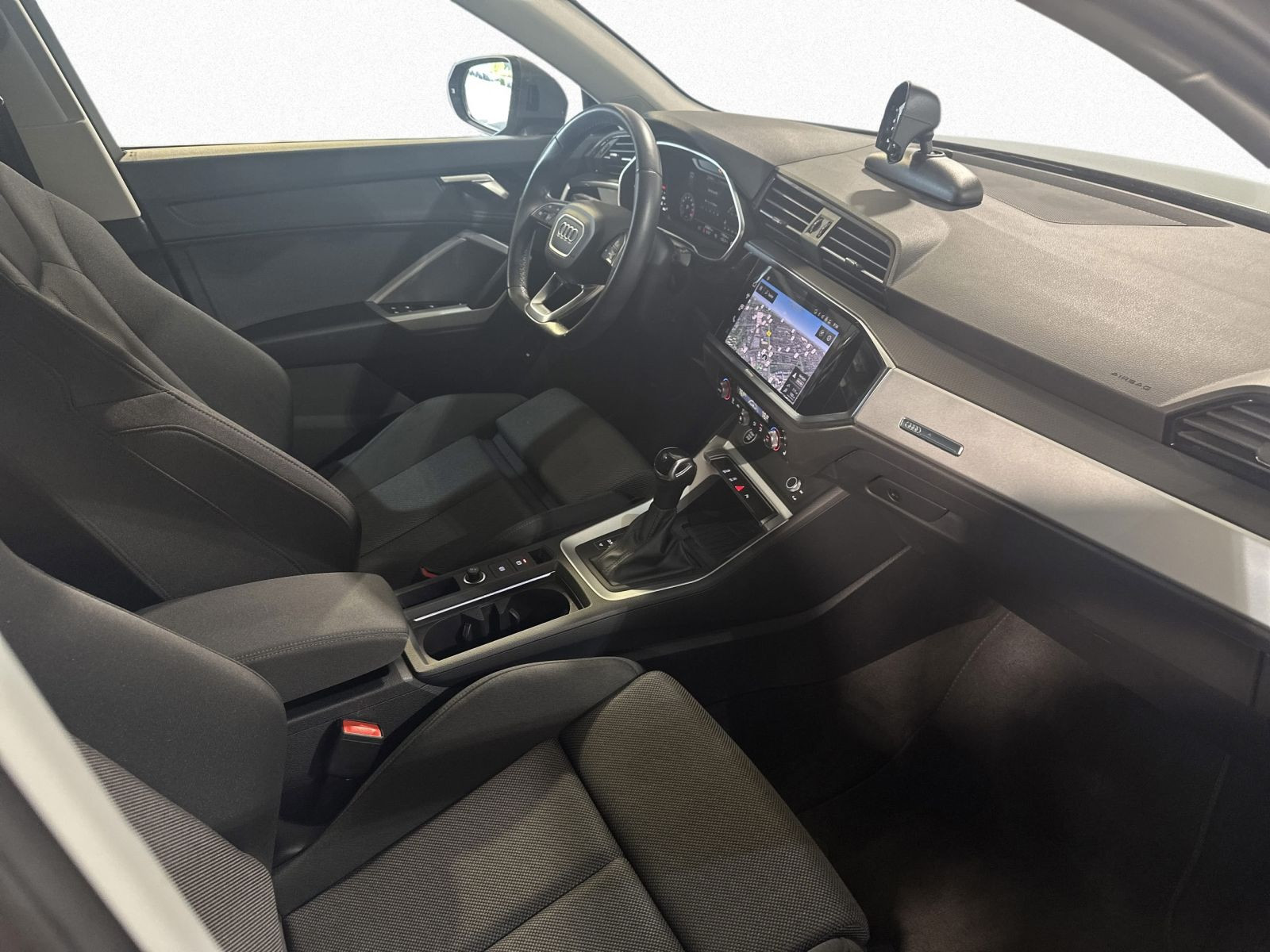 Q3 35 TFSI ADVANCED LED+KAMERA+ACC+AHK+DCP+APP