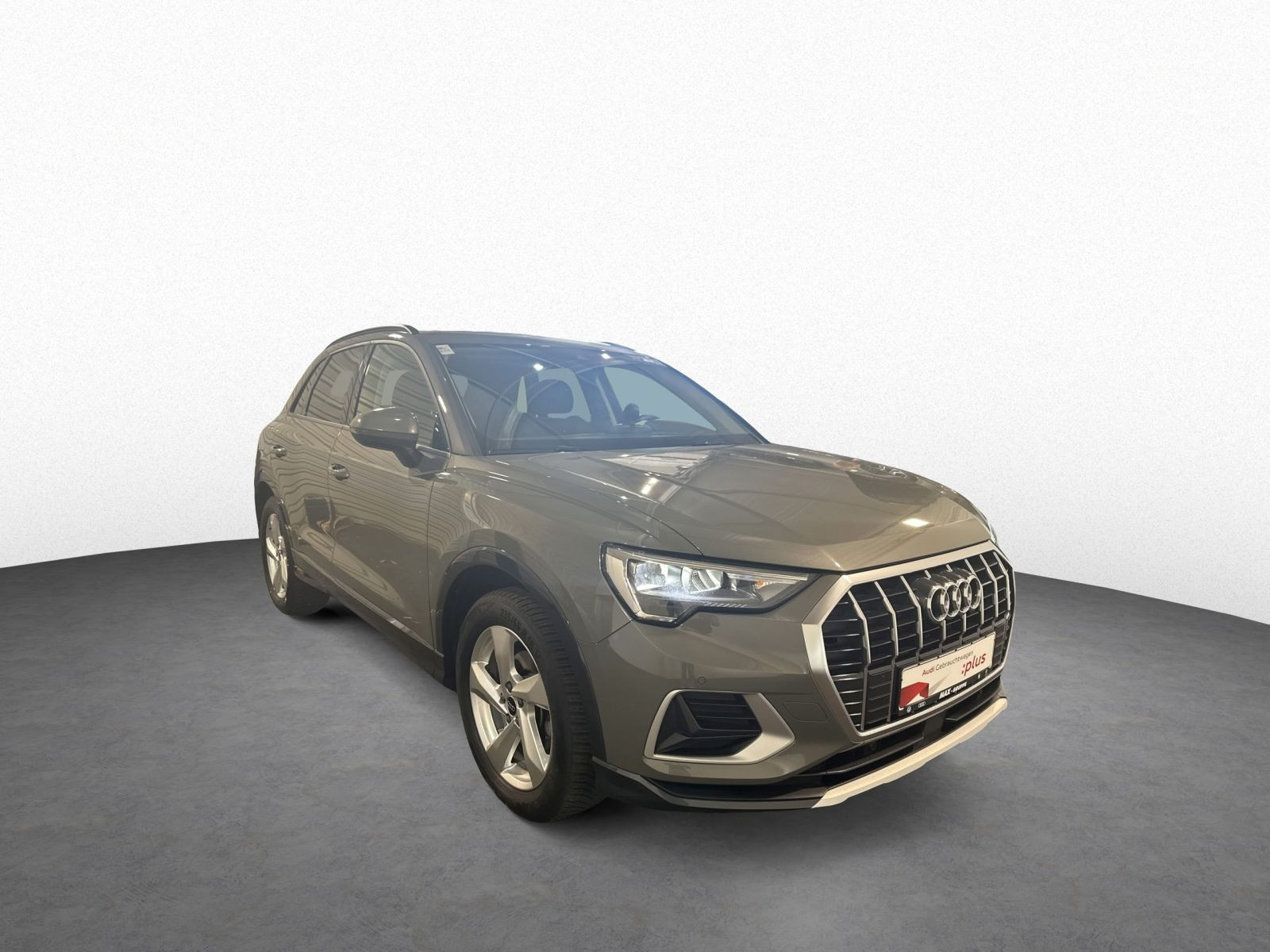 Q3 35 TFSI ADVANCED LED+KAMERA+ACC+AHK+DCP+APP