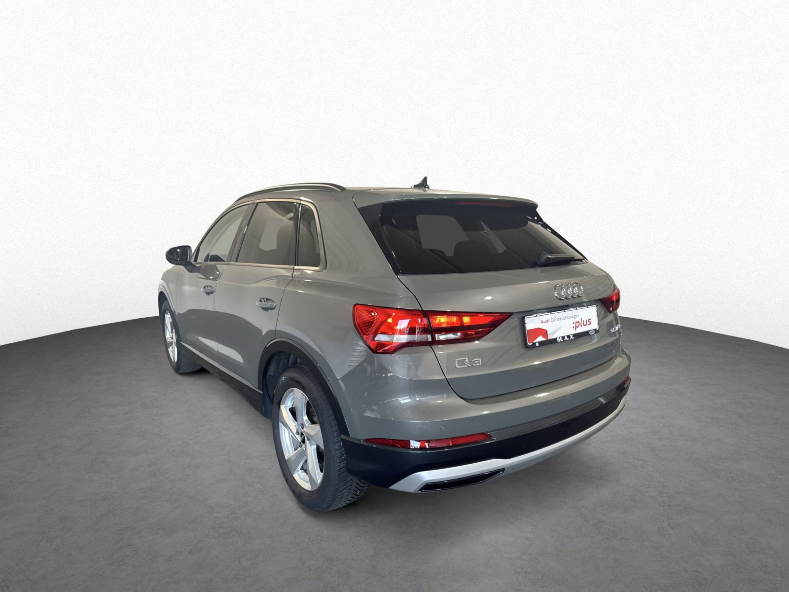 Q3 35 TFSI ADVANCED LED+KAMERA+ACC+AHK+DCP+APP
