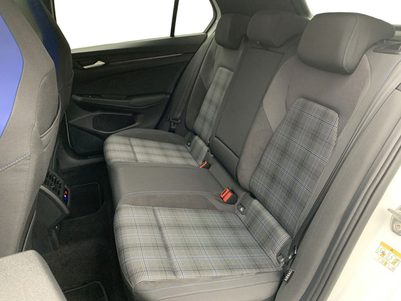 Golf GTE TSI eHYBRID BLACKSTYLE IQ LIGHT+PANO+AHK+DCP