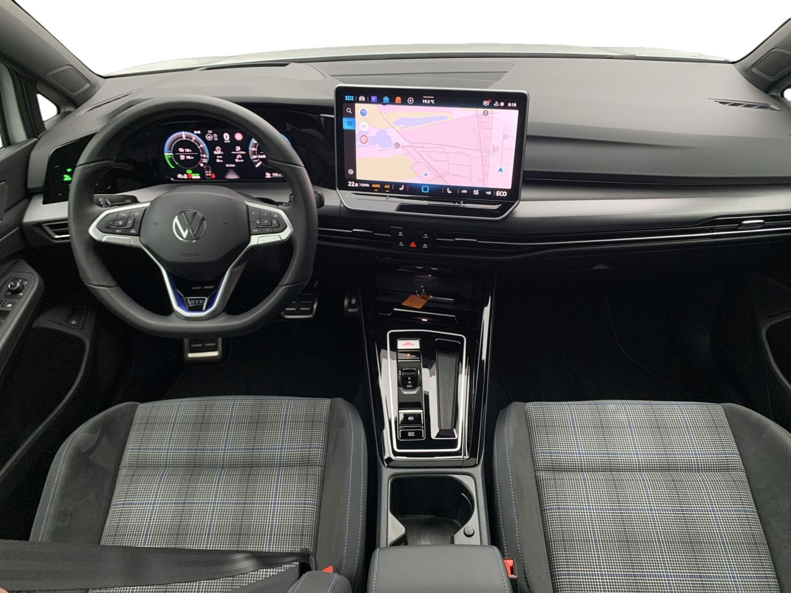 Golf GTE TSI eHYBRID BLACKSTYLE IQ LIGHT+PANO+AHK+DCP