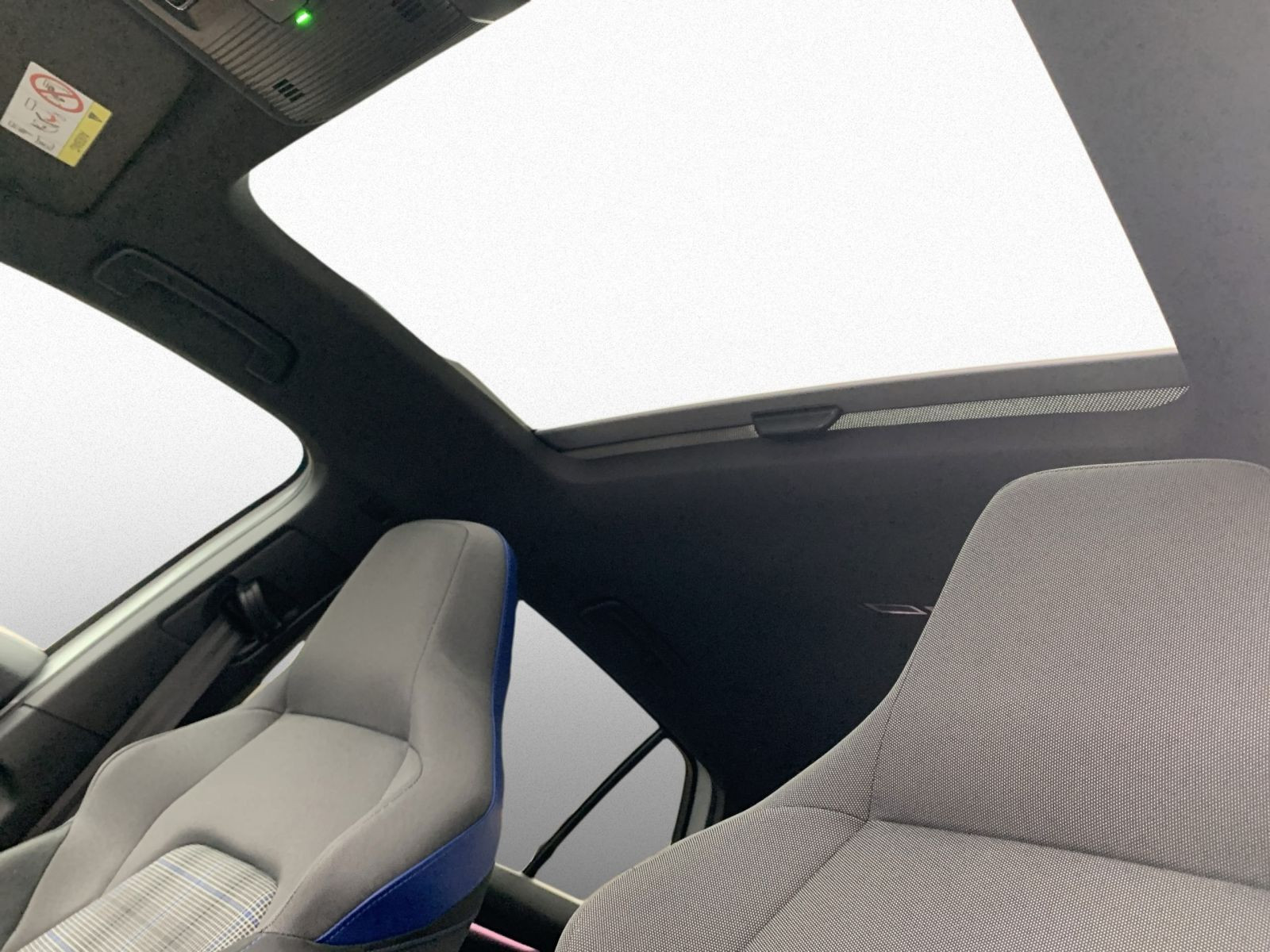 Golf GTE TSI eHYBRID BLACKSTYLE IQ LIGHT+PANO+AHK+DCP