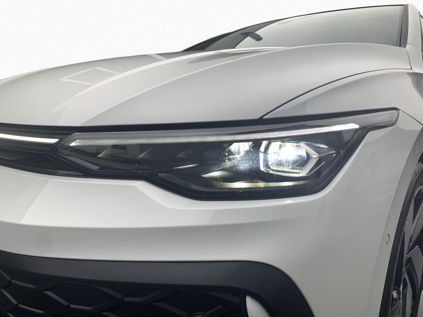 Golf GTE TSI eHYBRID BLACKSTYLE IQ LIGHT+PANO+AHK+DCP