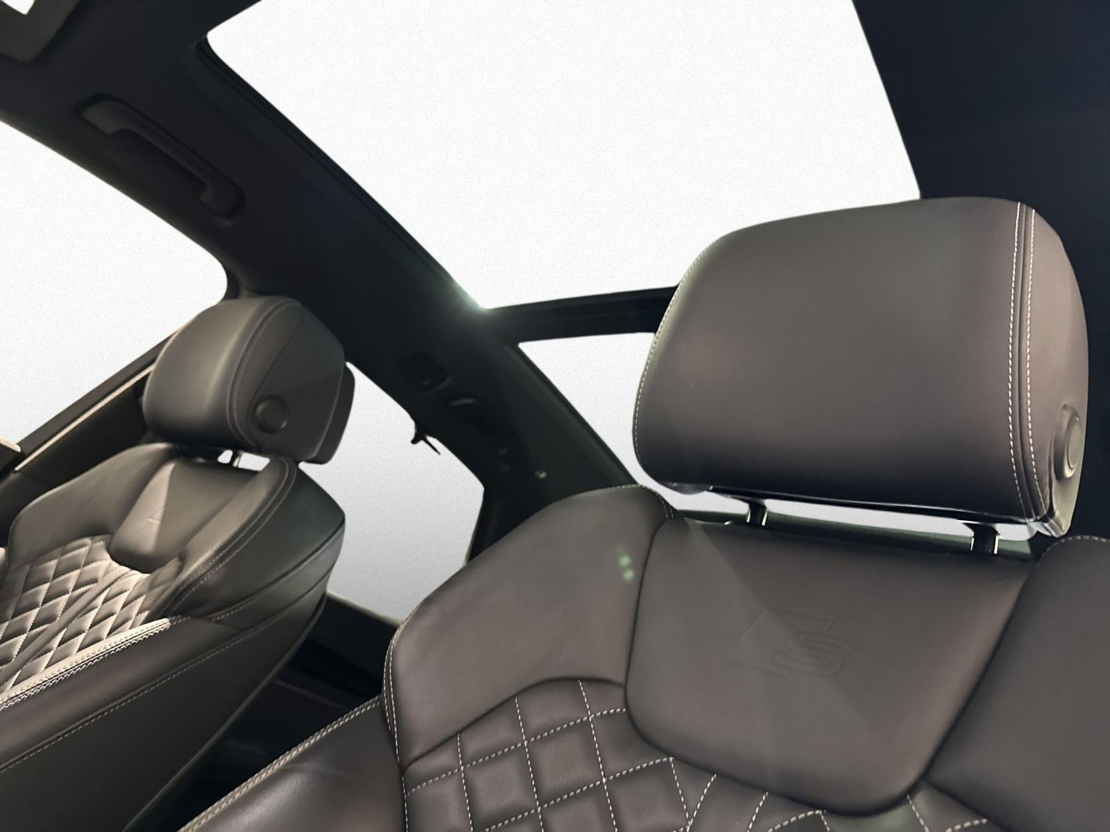SQ5 TDI LUFT+360°+MATRIX+AHK+HUD+PANO+STHZG