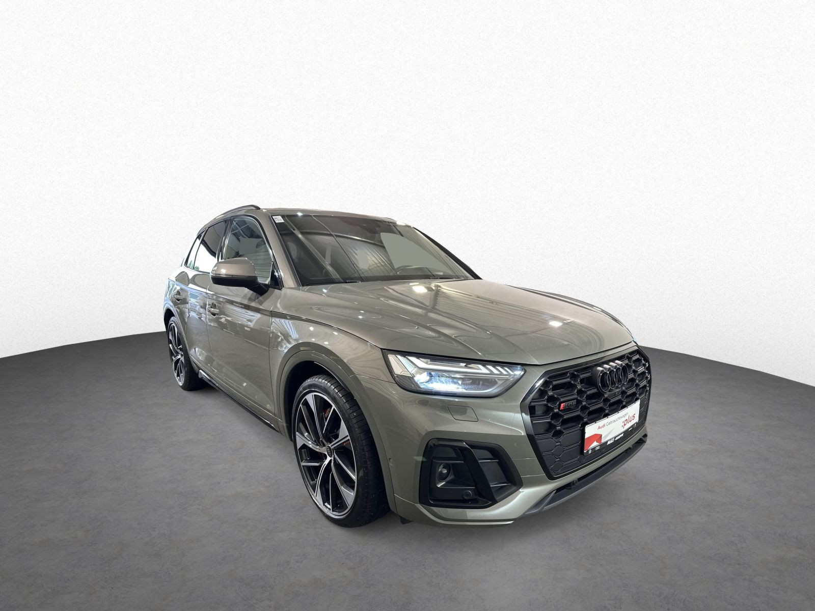 SQ5 TDI LUFT+360°+MATRIX+AHK+HUD+PANO+STHZG