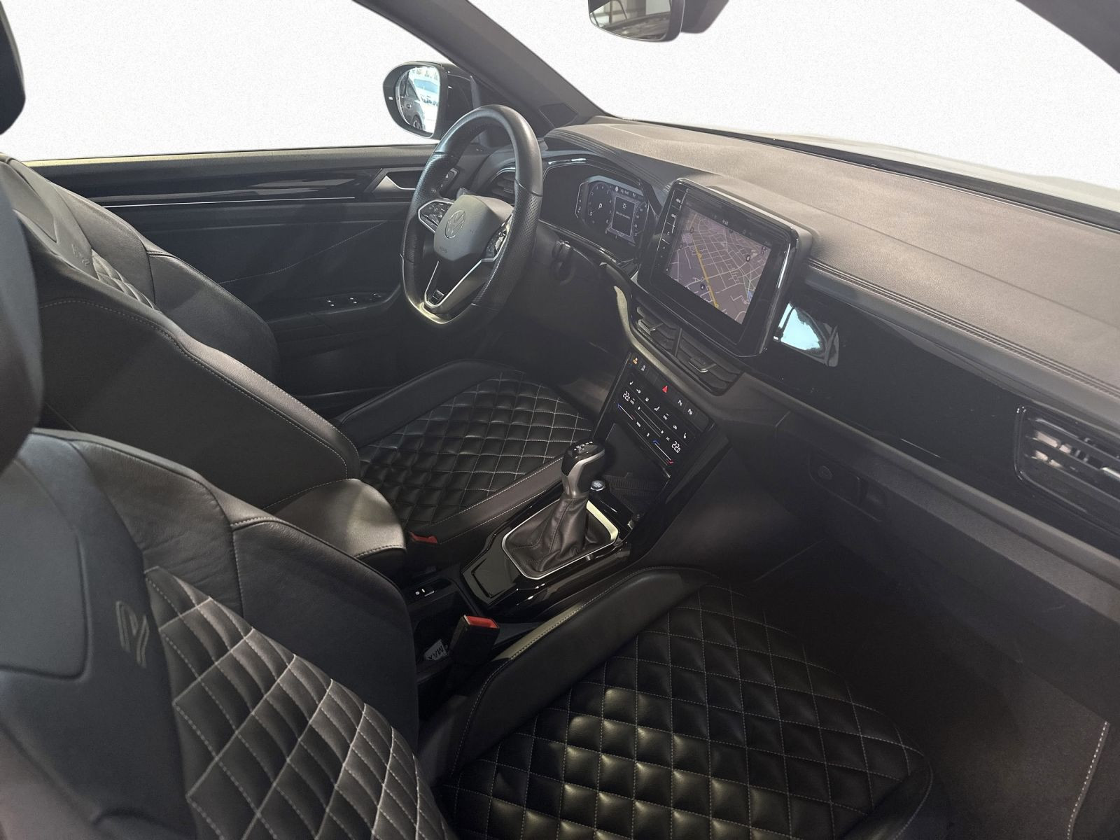 T-Roc Cabriolet 1.5 TSI DSG R LINE IQ.LIGHT+APP+