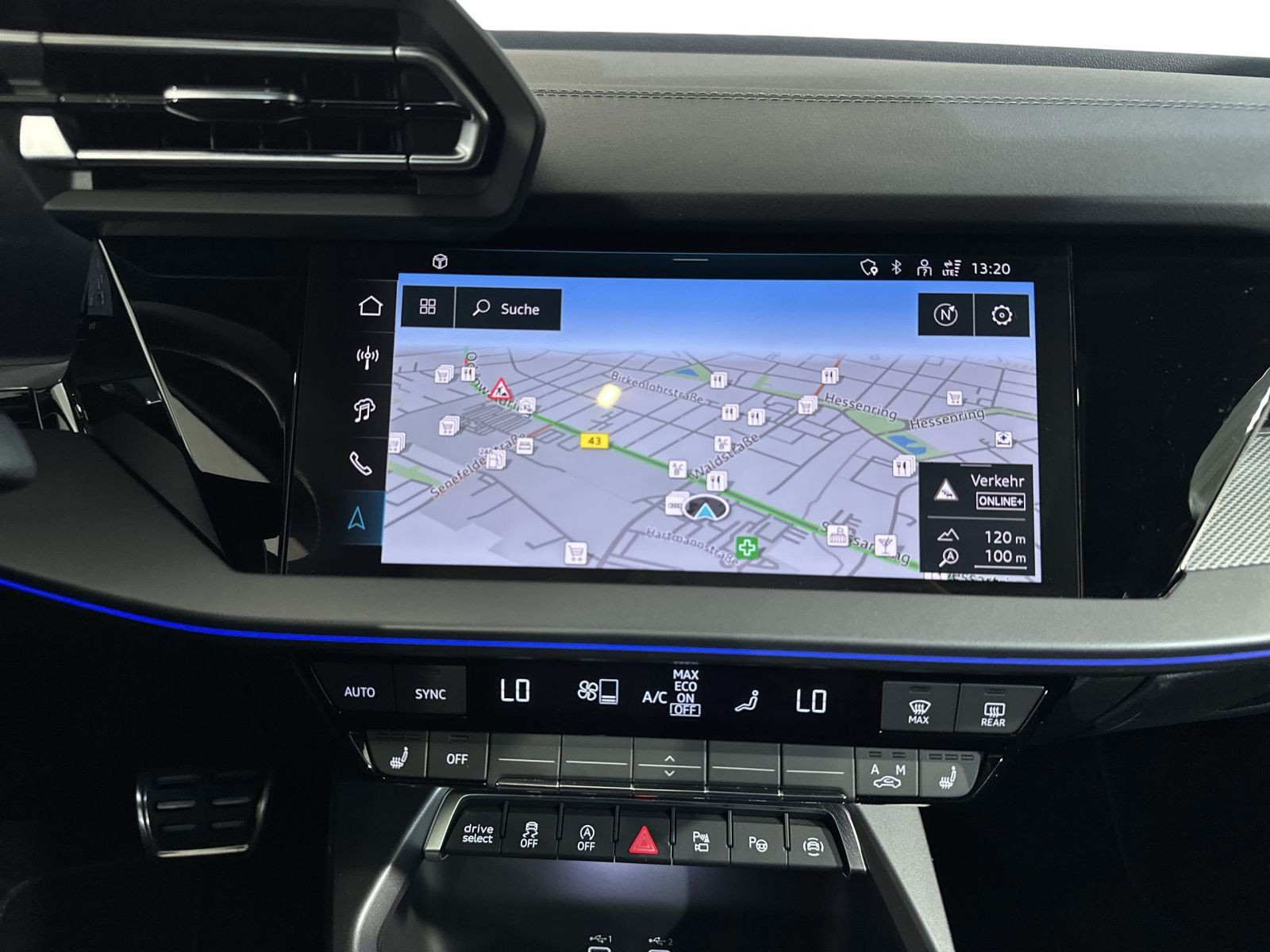 A3 Sportback TDI S LINE MATRIX+AHK+PANO+HUD+SONOS+ALU