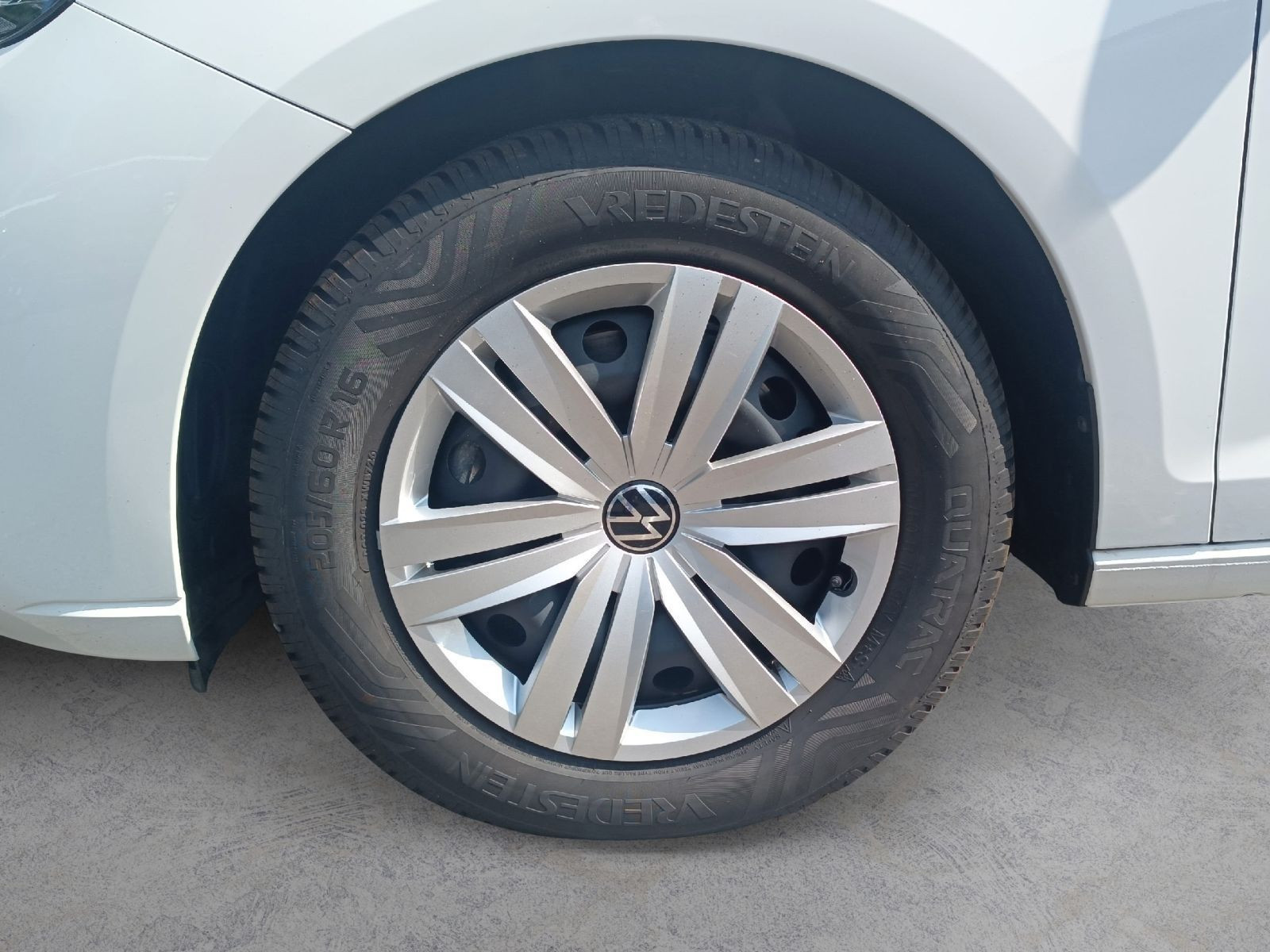 Caddy 2.0TDI DSG Standh*Composition*PDC*Klima*