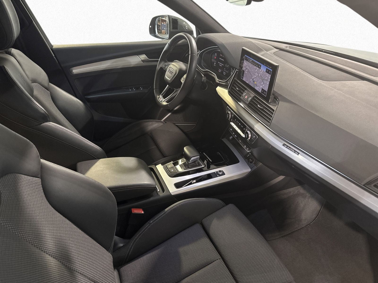 Q5 Sportback 45 TFSI COMPETITION S LINE MATRIX+AHK+PANO
