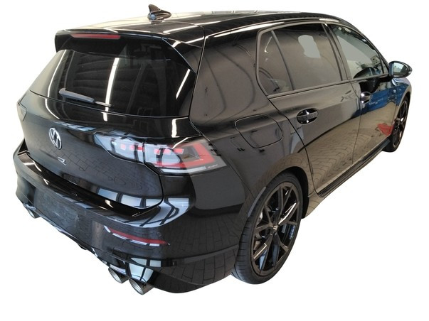 Golf R 2.0 TSI BLACK+AKRA+HUD+PANO+360°+H&K