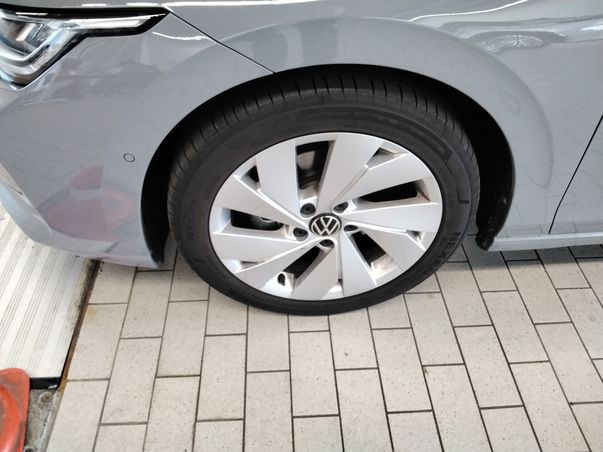Golf VIII 1.5 eTSI DSG ENERGY LED+KAMERA+ACC+DCP