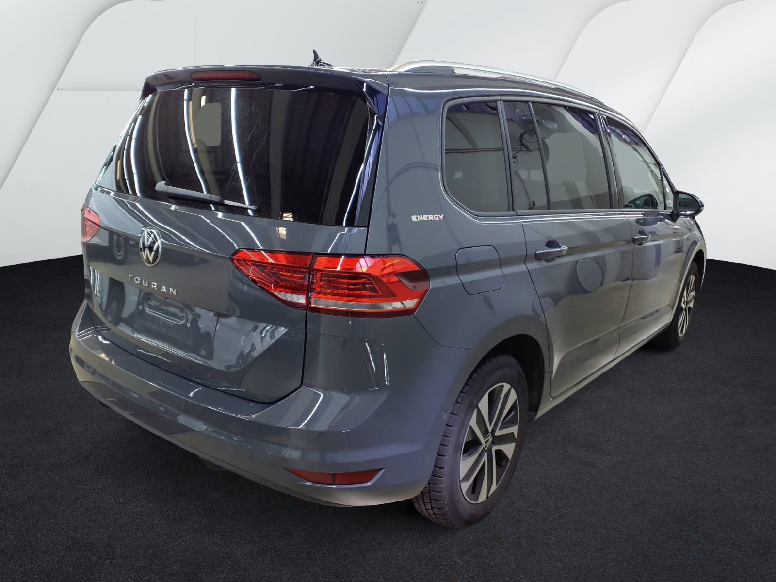 Touran 1.5 TSI DSG ENERGY 7-SITZER IQ.LIGHT+AHK+