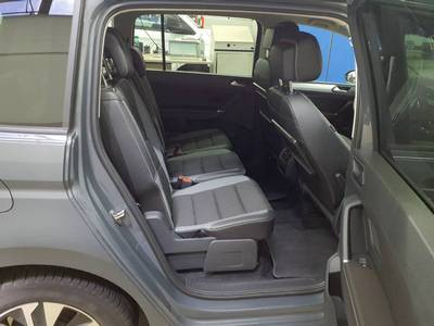 Touran 1.5 TSI DSG ENERGY 7-SITZER IQ.LIGHT+AHK+