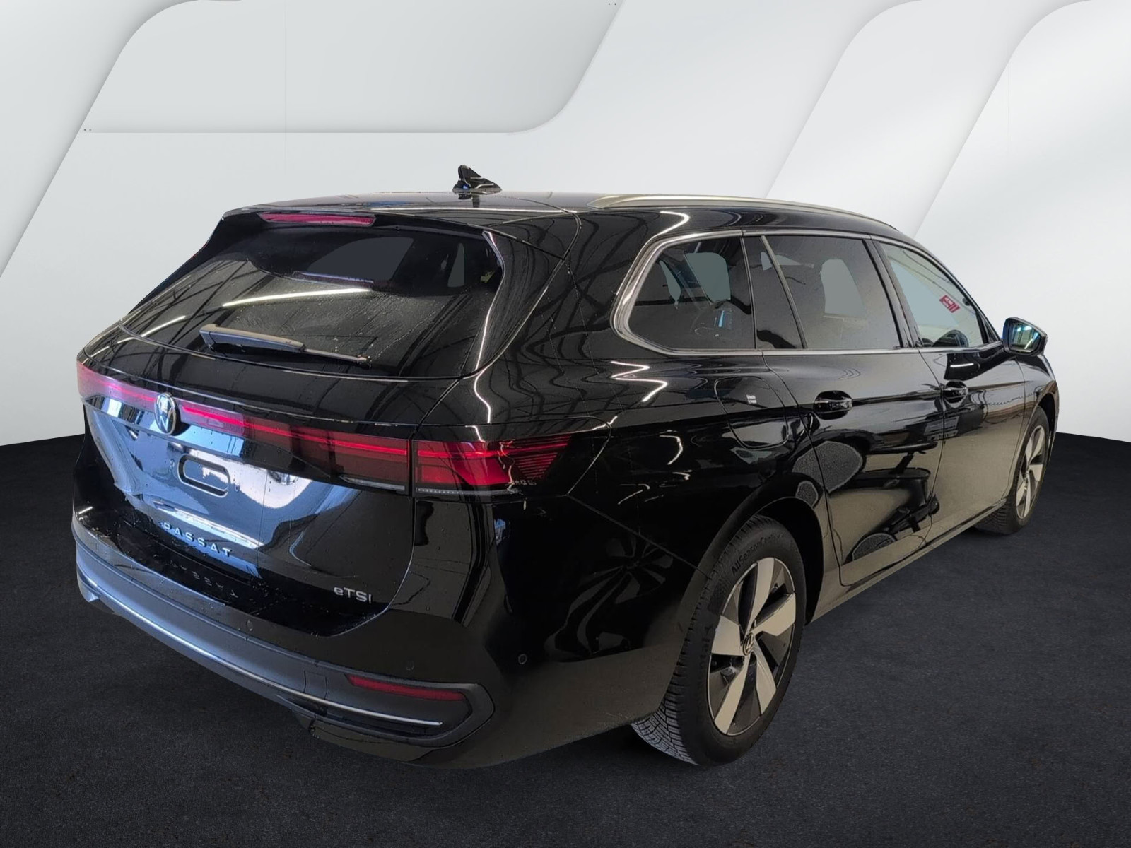 Passat Variant 1.5 eTSI DSG BUSINESS LED+AHK+APP