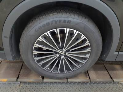 Tiguan 1.5 eTSI DSG GOAL LED+AHK+ACC+APP+DCP+ALU