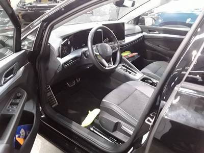 Golf VIII Variant 1.5 eTSI DSG GOAL LED+AHK+APP+