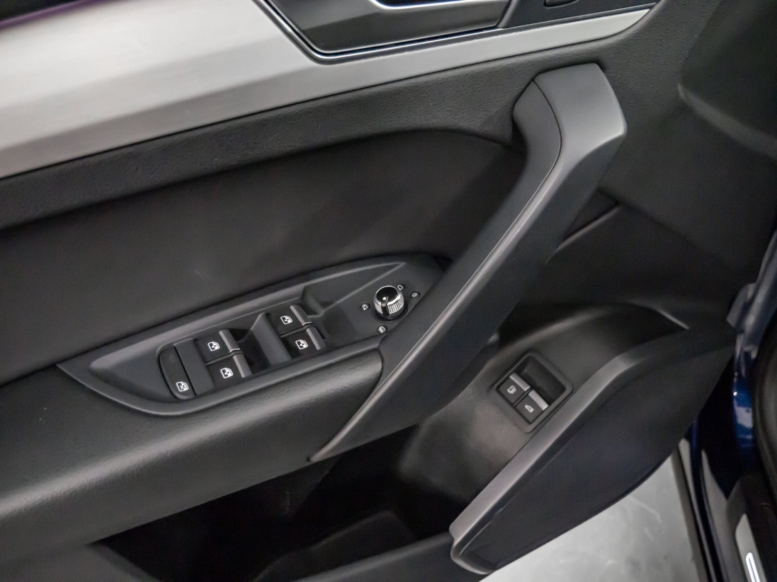 Q5 55 TFSI e quattro S line AHK Rückfahrkamera Lutfederung