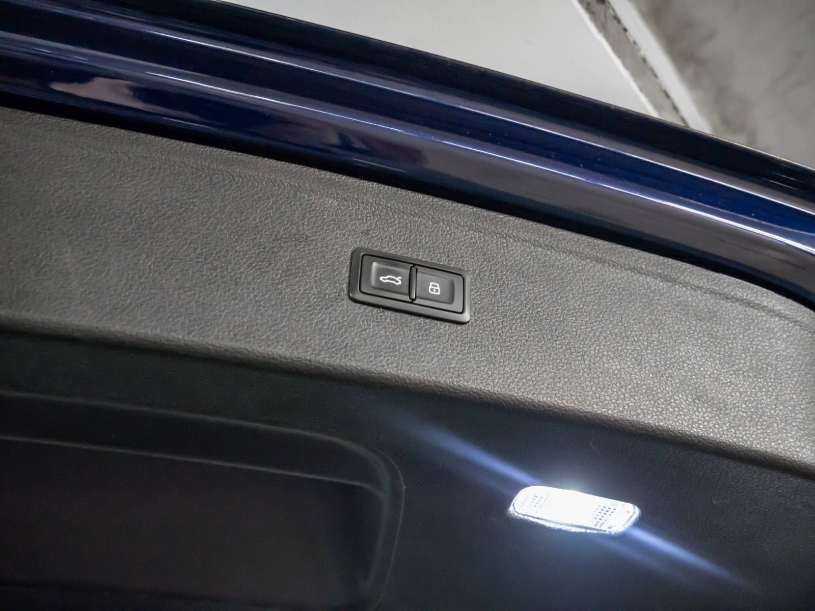 Q5 55 TFSI e quattro S line AHK Rückfahrkamera Lutfederung
