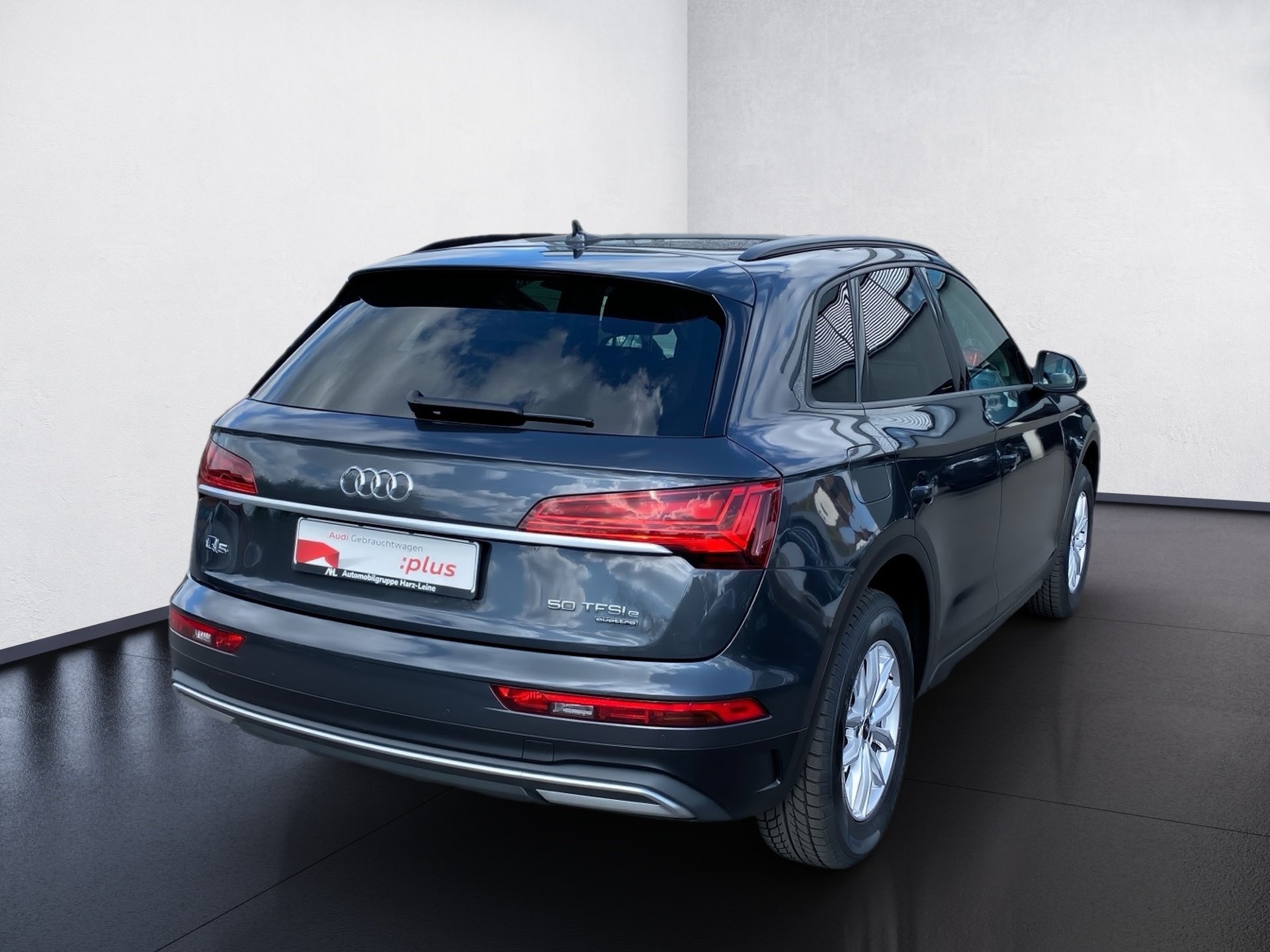 Q5 50 TFSI e quattro AHK Navi Standklima AHK AUT