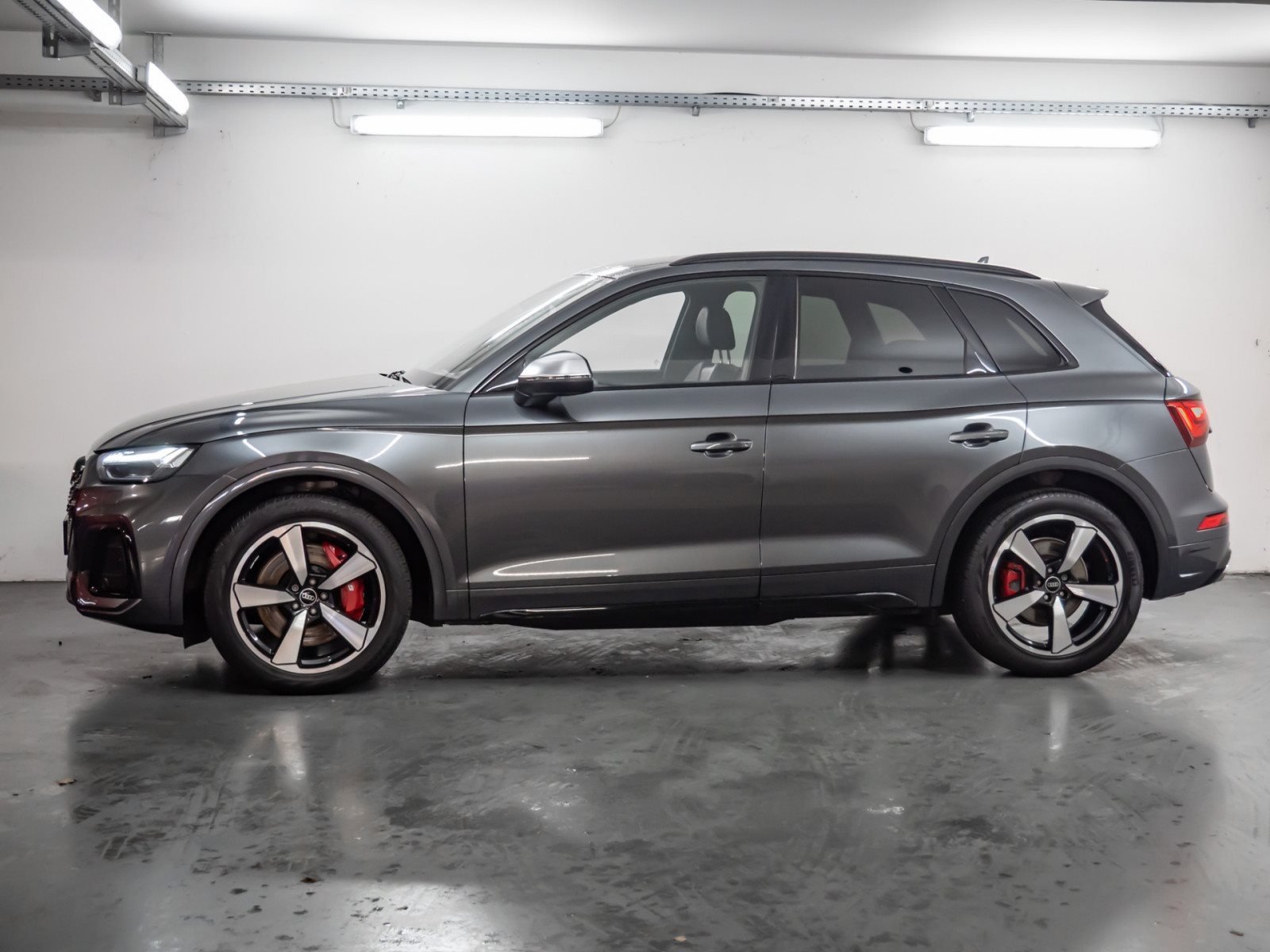SQ5 TDI quattro AHK Luftfederung ACC AHK AUT LED