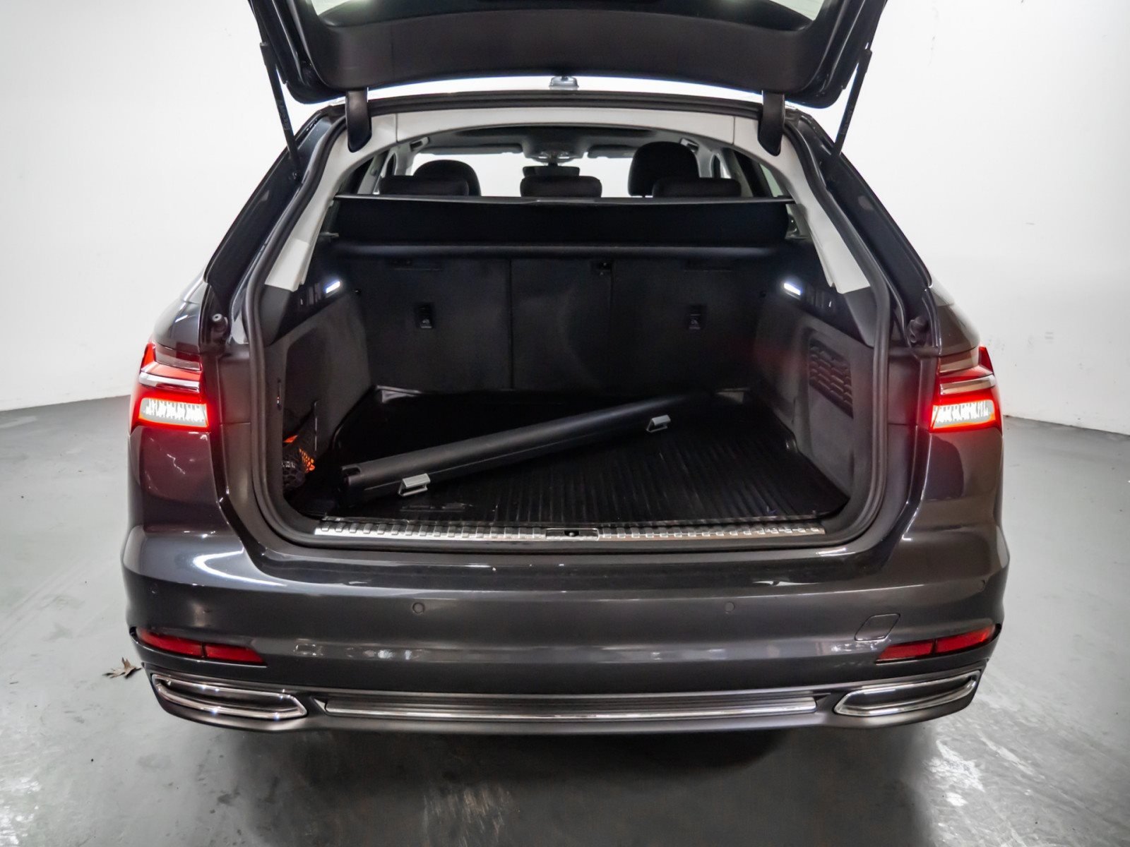 A6 Avant 40 TDI quattro sport Standheizung Panoramadach Anhängerkupplung