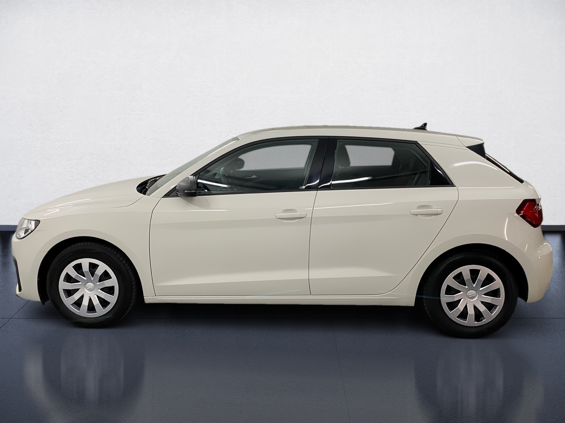 A1 Sportback 25 TFSI Einparkhilfe hinten LM PDC