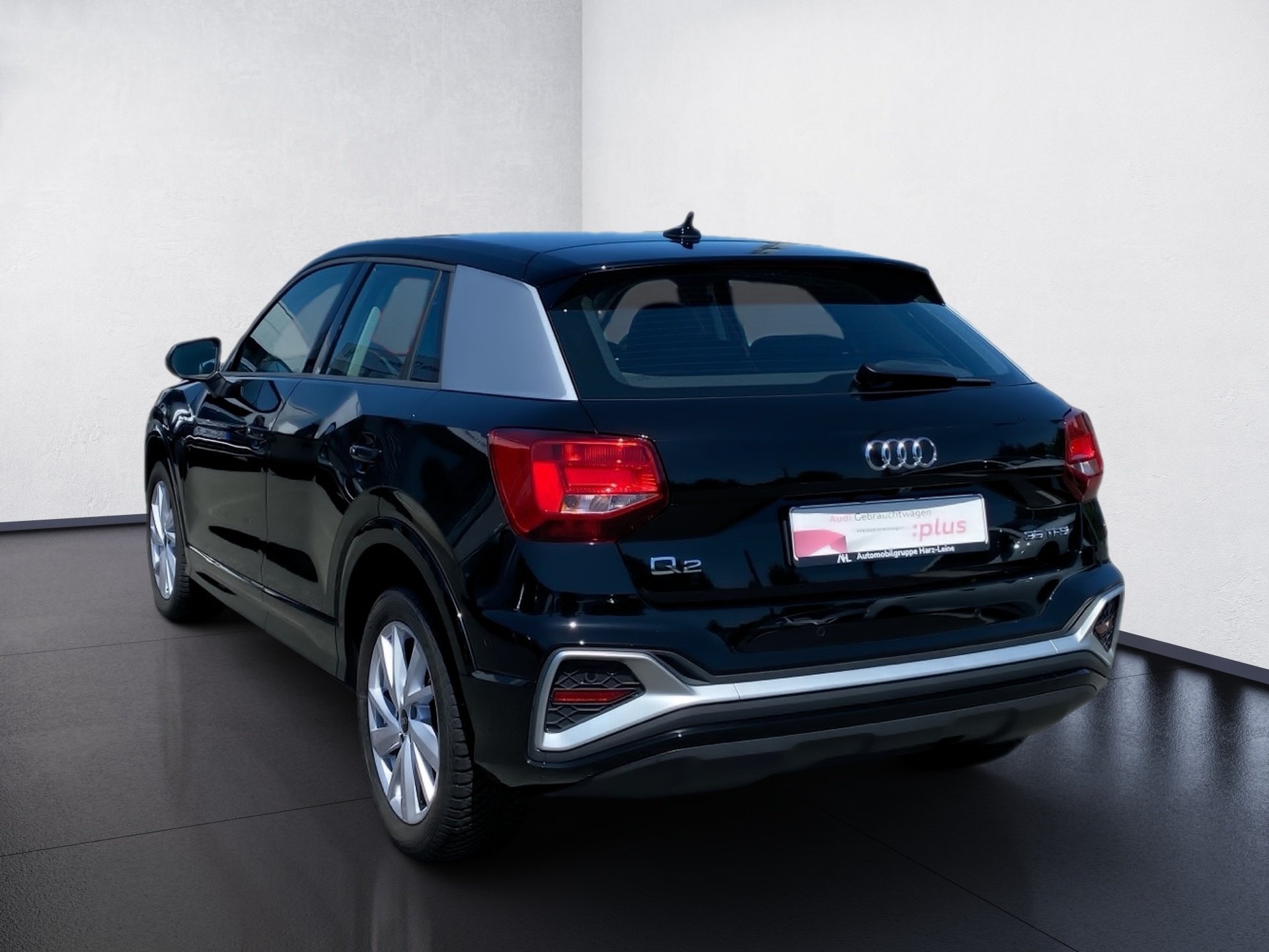 Q2 S line 35 TFSI S line Navi plus Rückfahrkamera