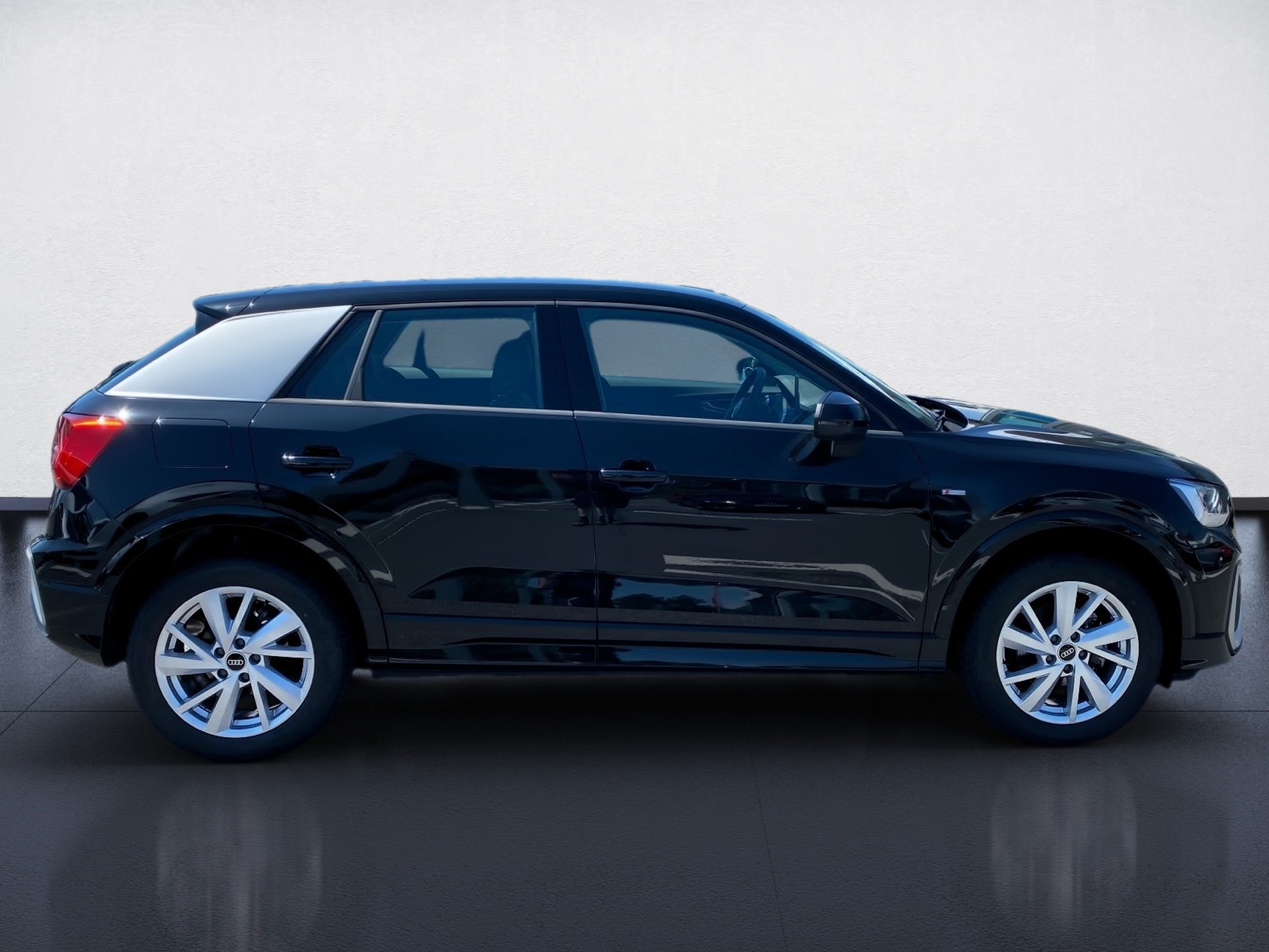 Q2 S line 35 TFSI S line Navi plus Rückfahrkamera