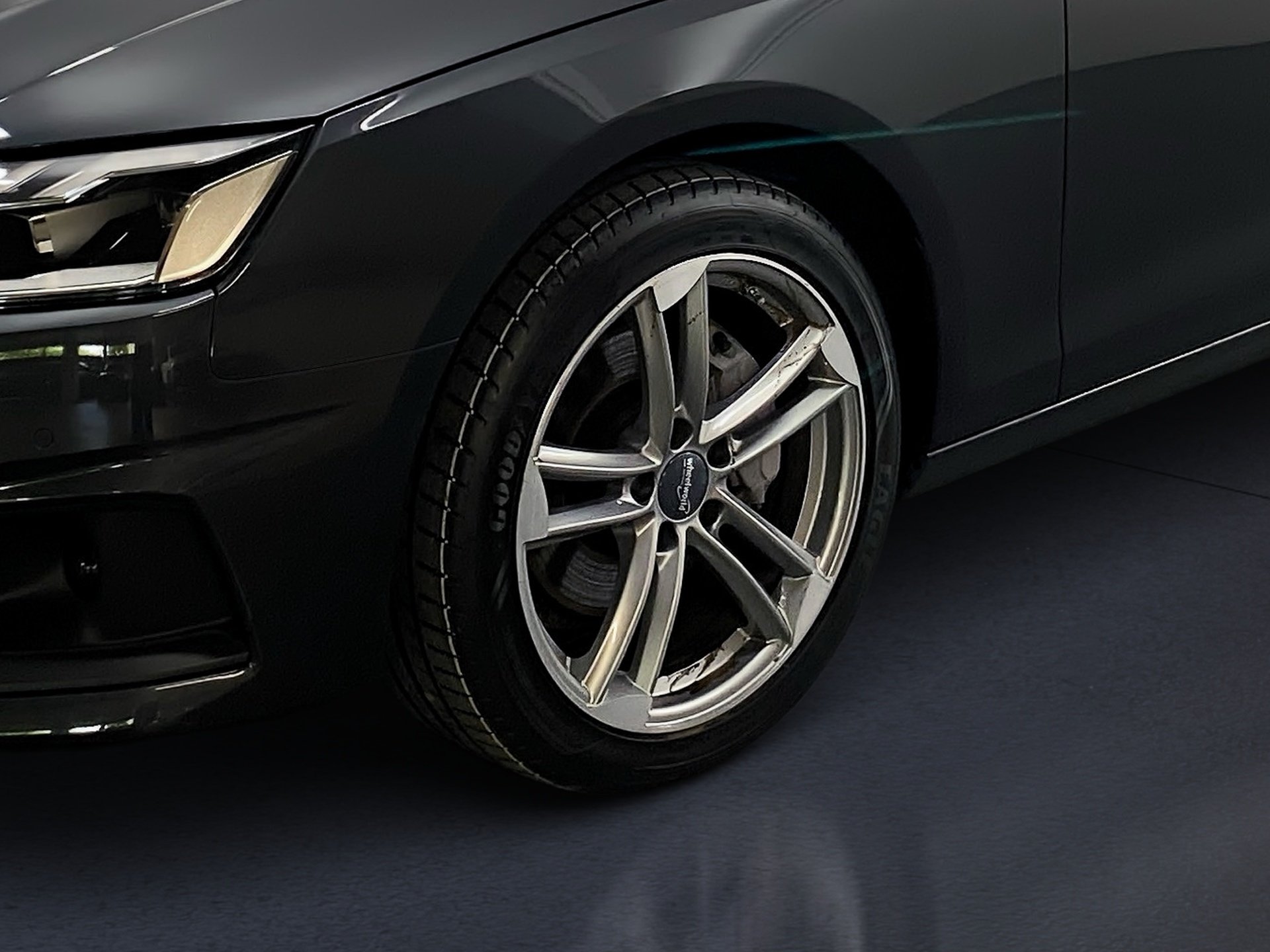 A4 Avant 40 TFSI Navi+ LED Sportsitze AUT KlimaA