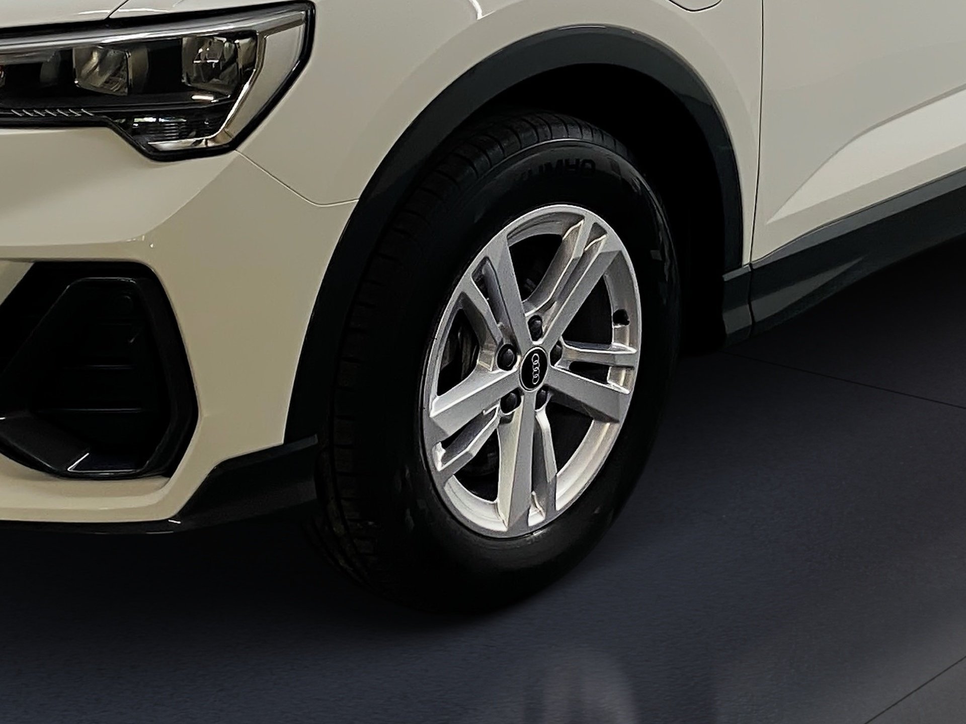 Q3 Sportback 45 TFSI e AHK Rückfahrkamera AHK LM