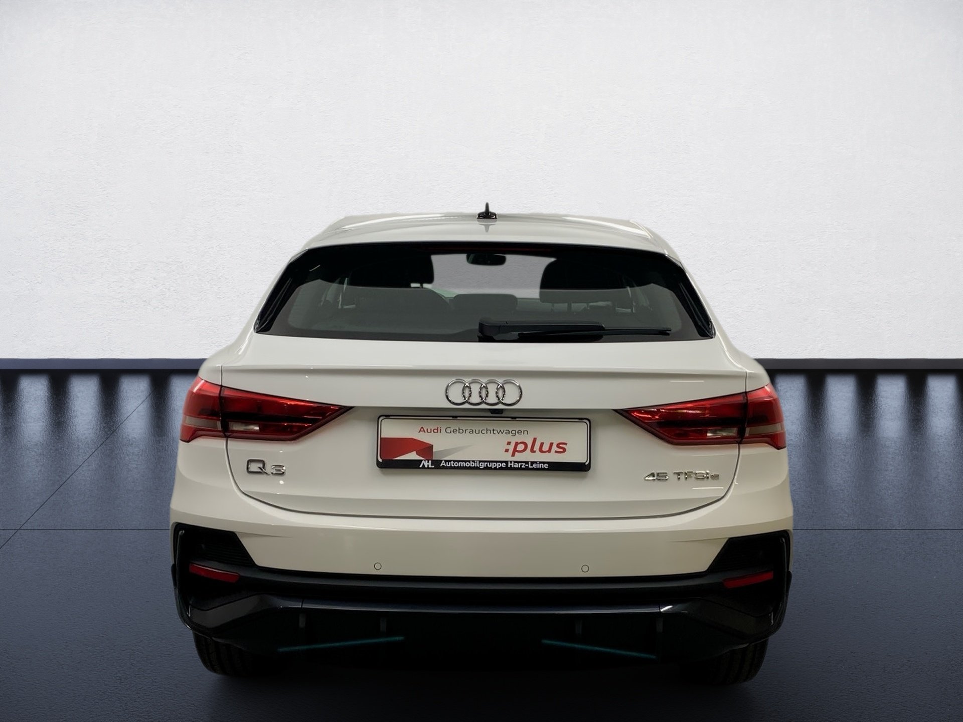 Q3 Sportback 45 TFSI e AHK Rückfahrkamera AHK LM