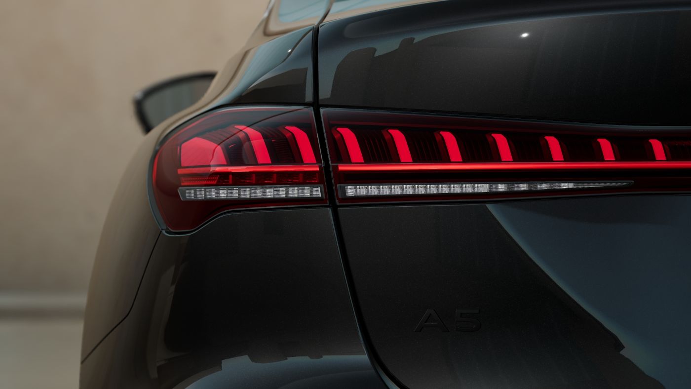 A5 Limousine TDI quattro 150 kW AHK Sportsitze Umgebungskameras