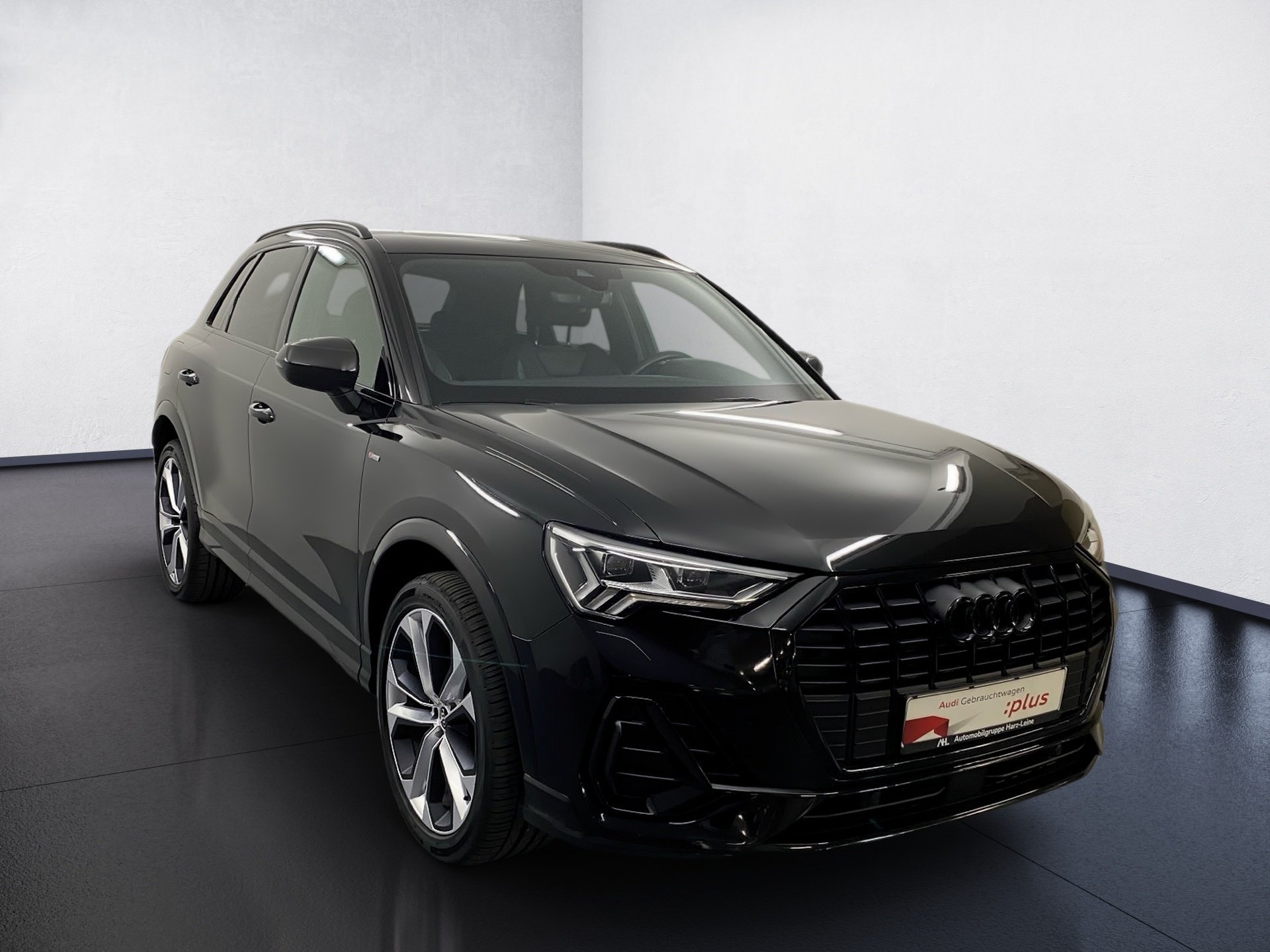 Q3 45 TFSI e S line Pano 2xKlima 360 ACC AUT LED