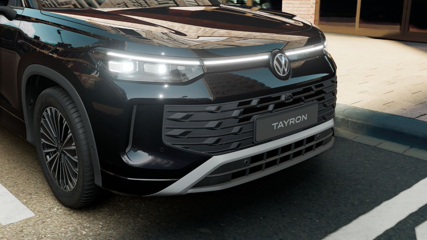 Tayron LIFE eTSI DSG+ALU 18+AHK+360° KAMERA+7-SITZER+LED-MATRIX+TRAVEL ASSIST