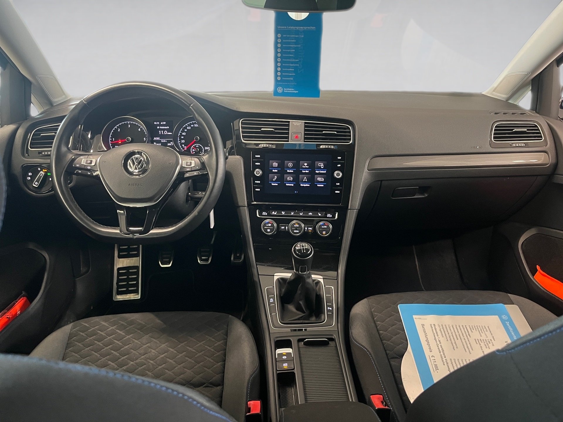 Golf VII JOIN TDI+ALU 17+ACC+NAVI+EINPARKHILFE+KLIMA+AUSPARKASSISTENT+SIDE ASSIST