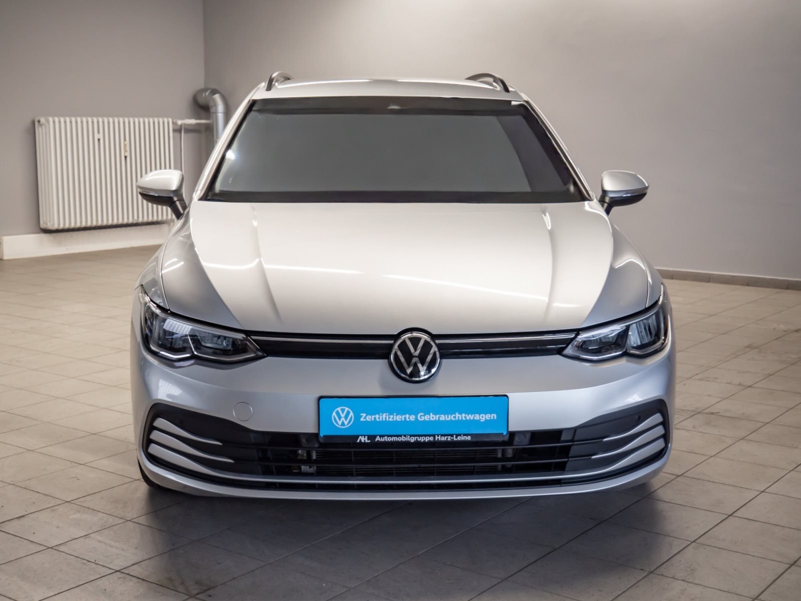 Golf VIII Variant LIFE TSI+ALU 16+AHK+ERGO SITZ+STANDHEIZUNG+TRAVEL ASSIST+NAVI
