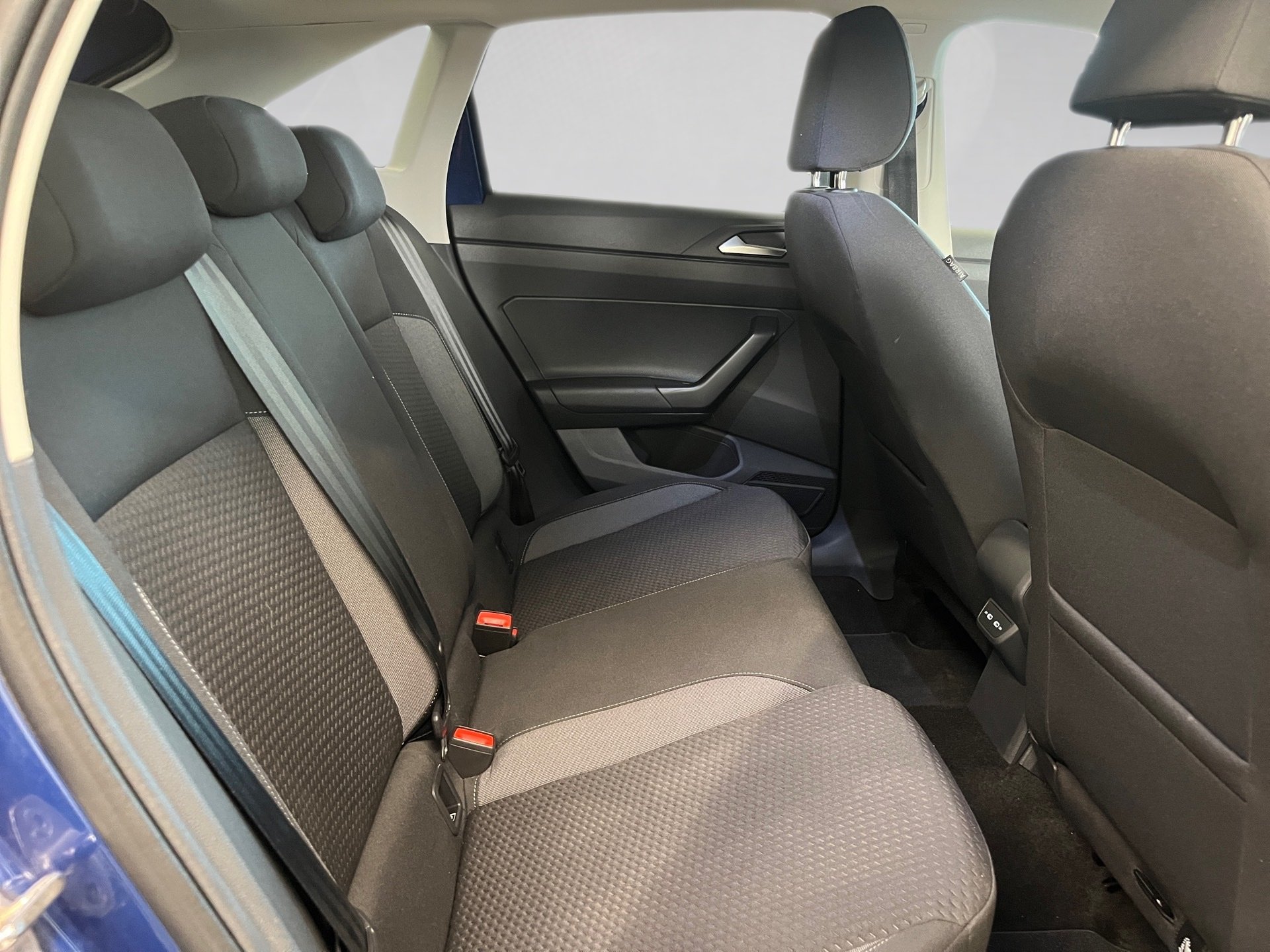 Taigo LIFE TSI DSG+ALU 17+LED+EINPARKHILFE+APP CONNECT+KLIMA+LICHT&SICHT PAKET
