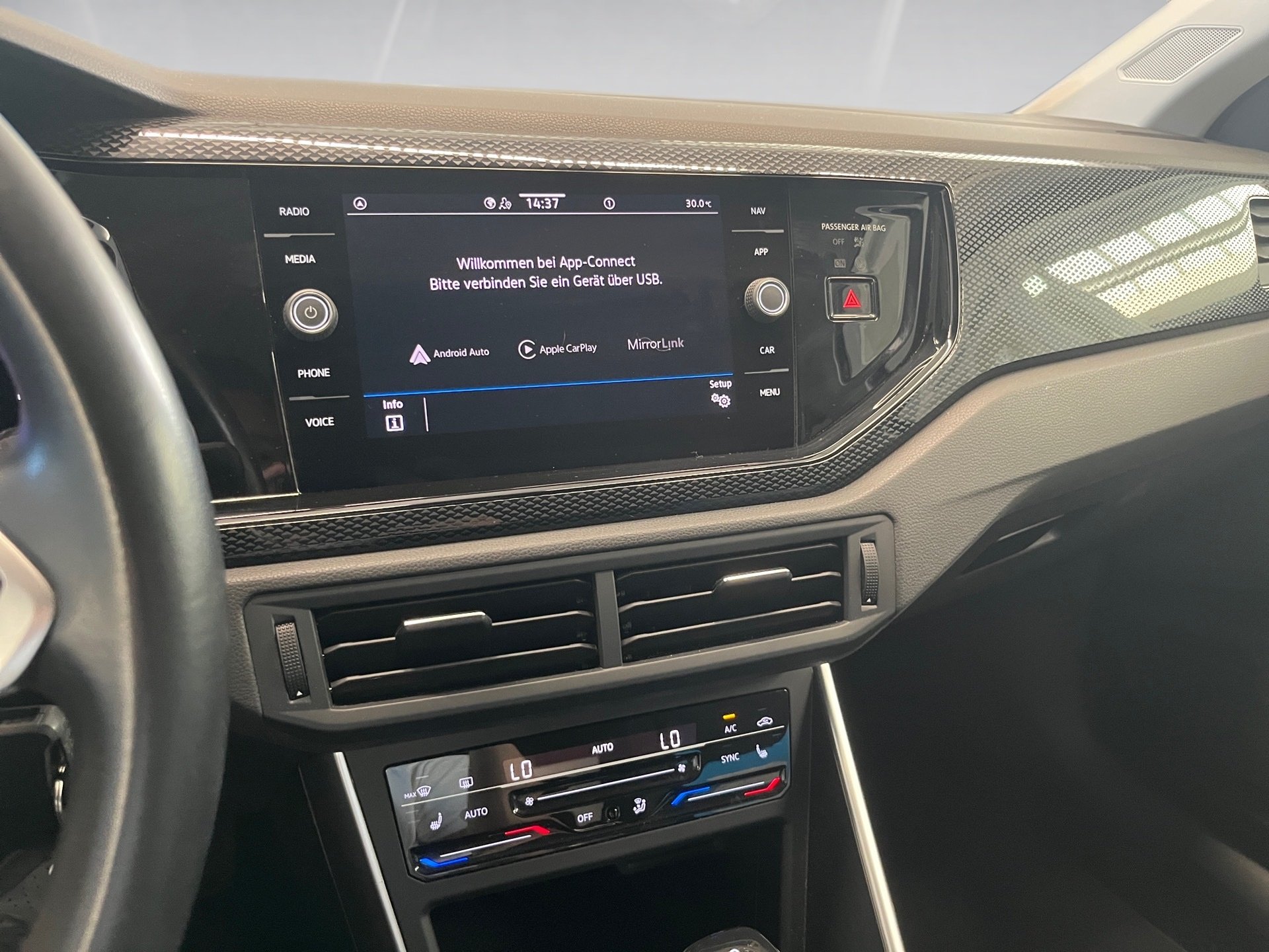 Taigo LIFE TSI DSG+ALU 17+LED+EINPARKHILFE+APP CONNECT+KLIMA+LICHT&SICHT PAKET