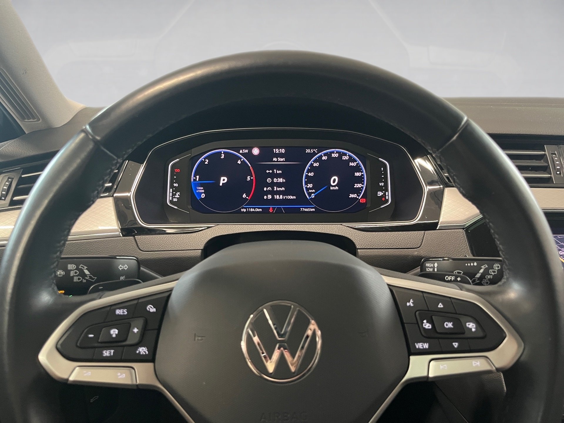 Passat Variant BUSINESS TDI DSG+AHK+ALU 16+RÜCKFAHRKAMERA+LED-MATRIX+TRAVEL ASSIST+NAVI