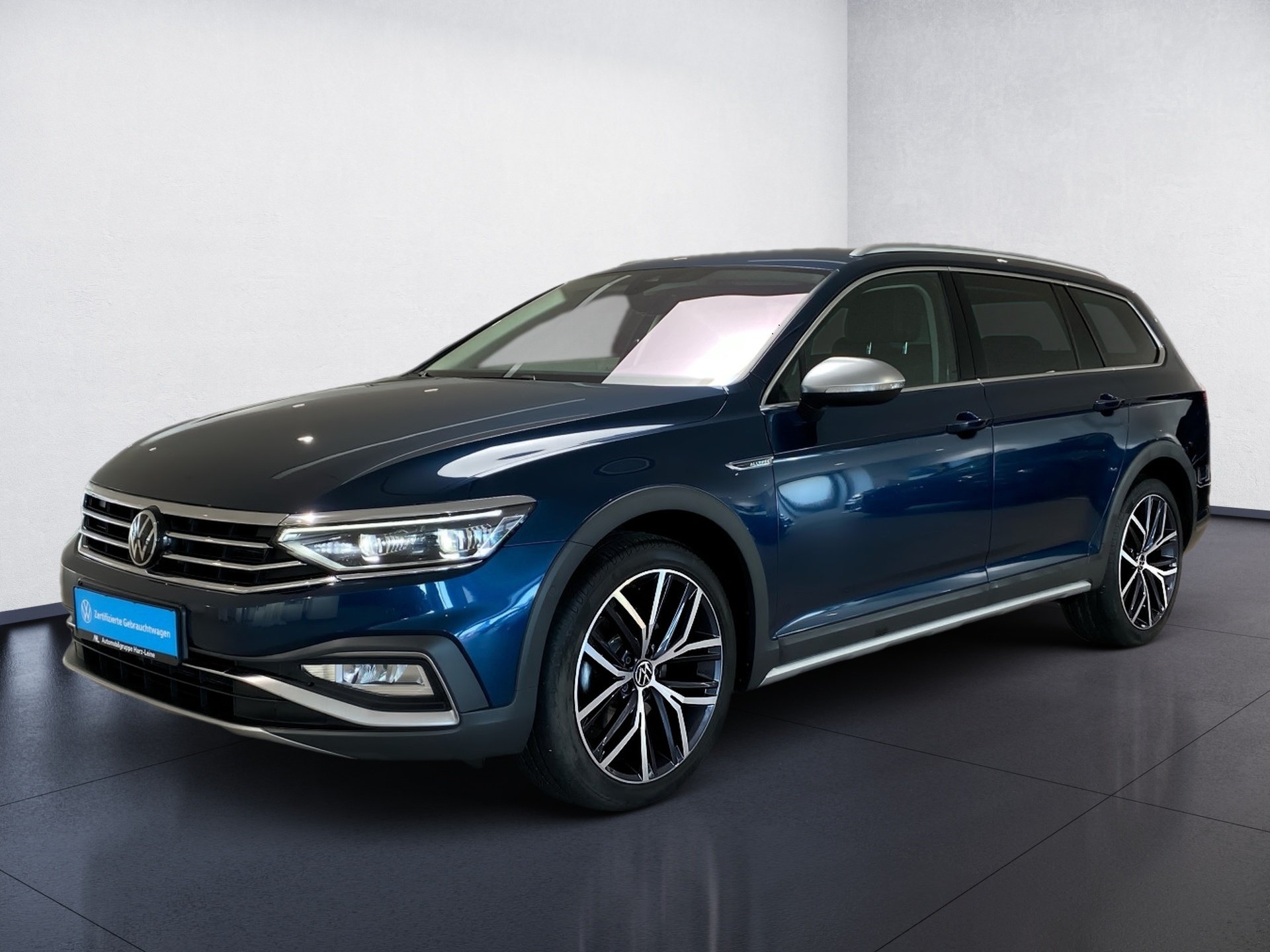 Passat Alltrack Variant 2.0 TDI 4M DSG RFK AHK Navi